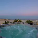 Apartment Exquisite Penthouse With Panoramic Sea View Rdr475