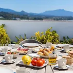 Apartment Exquisite Penthouse With Panoramic Sea View Rdr475 *