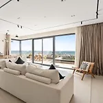 Apartment Exquisite Penthouse With Panoramic Sea View Rdr475 Estepona