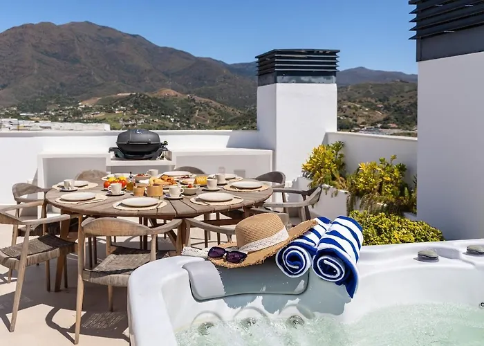 Exquisite Penthouse With Panoramic Sea View Rdr475 * Estepona