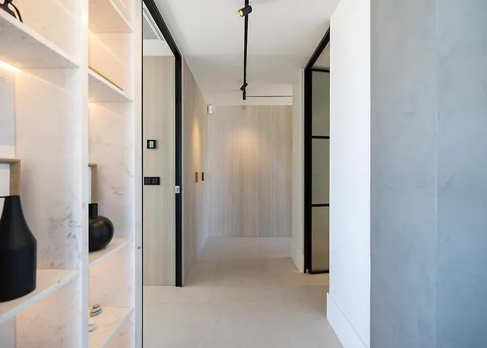 Exquisite Penthouse With Panoramic Sea View Rdr475 *