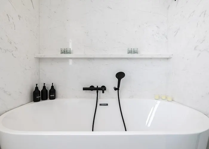 Exquisite Penthouse With Panoramic Sea View Rdr475 *