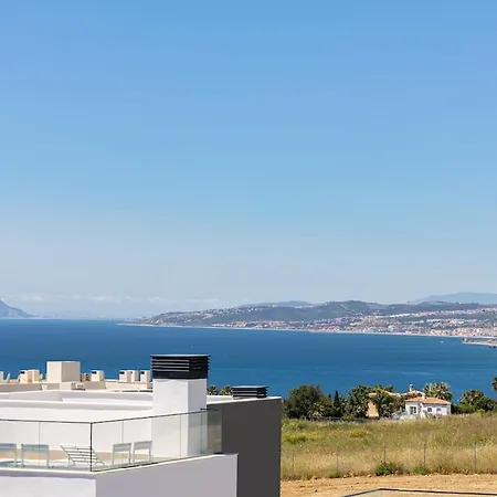 Exquisite Penthouse With Panoramic Sea View Rdr475
