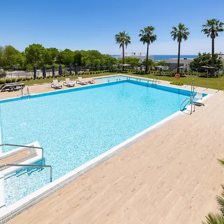 Exquisite Penthouse With Panoramic Sea View Rdr475