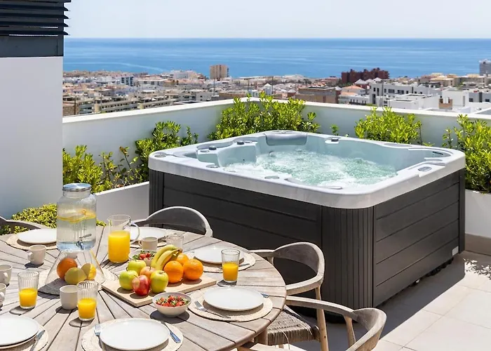 Exquisite Penthouse With Panoramic Sea View Rdr475 埃斯特波纳