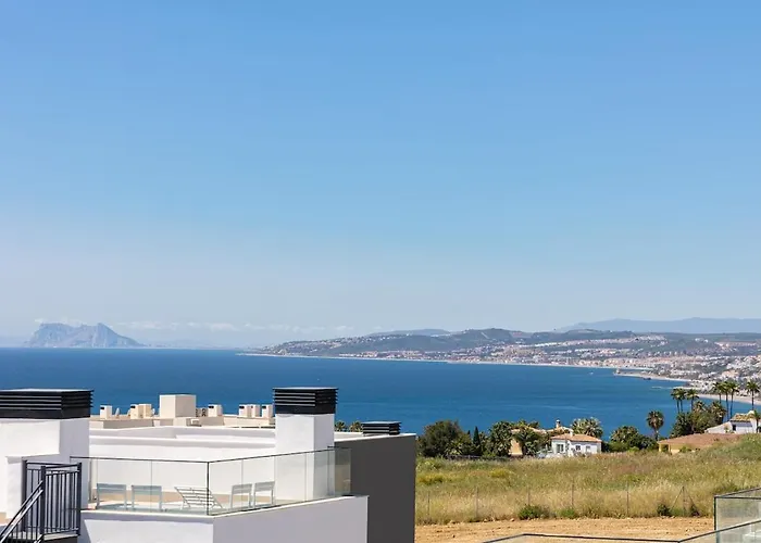Exquisite Penthouse With Panoramic Sea View Rdr475