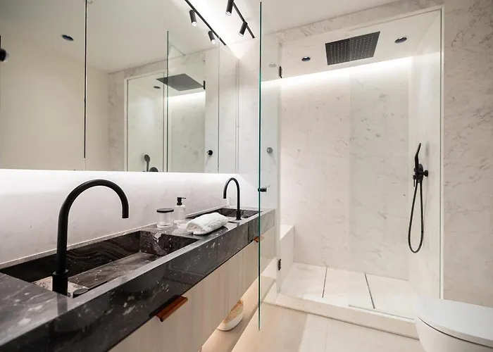 公寓 Exquisite Penthouse With Panoramic Sea View Rdr475 埃斯特波纳