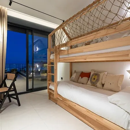 Exquisite Penthouse With Panoramic Sea View Rdr475