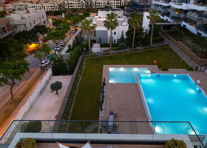 Lejlighed Exquisite Penthouse With Panoramic Sea View Rdr475